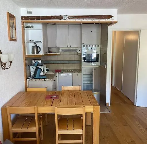 Cosy F2 Val Claret 6 Couchages Avec Jolie Vue Sud Ouest